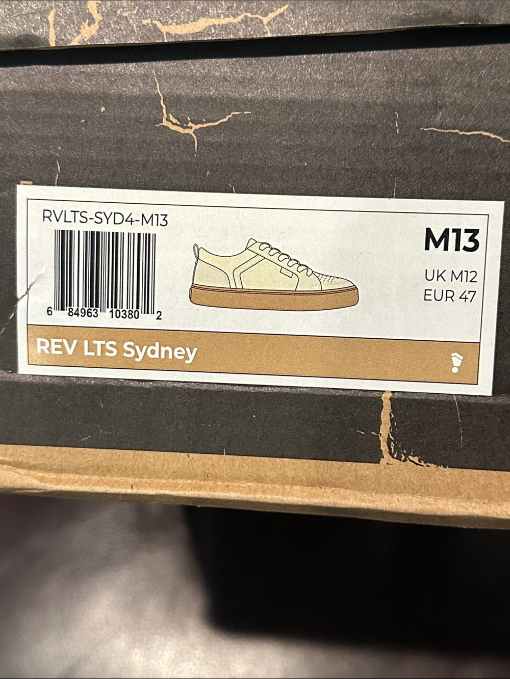 Splay RevLTS Low-Top Suede Sneakers - Cream with Gum Sole like new - Picture 9 of 9